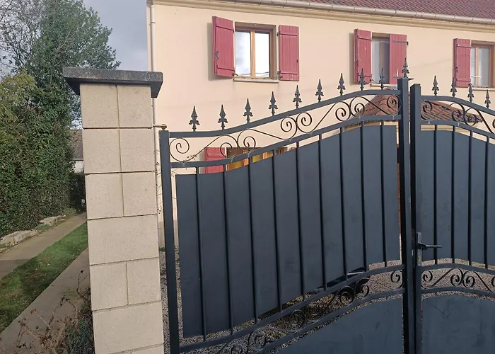 Maison Cheptainville proche ferme de la Doudou